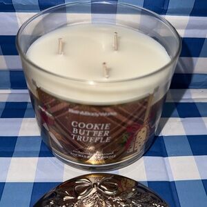 Cookie butter truffle candle